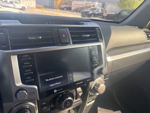 Used 2024 Toyota 4Runner SR5 Premium image 10