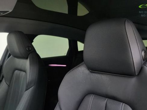 Used 2025 Audi A6 e-tron Prestige w/ Black Warm Weather Package RWD image 34