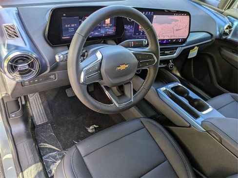 New 2026 Chevrolet Equinox EV LT image 10