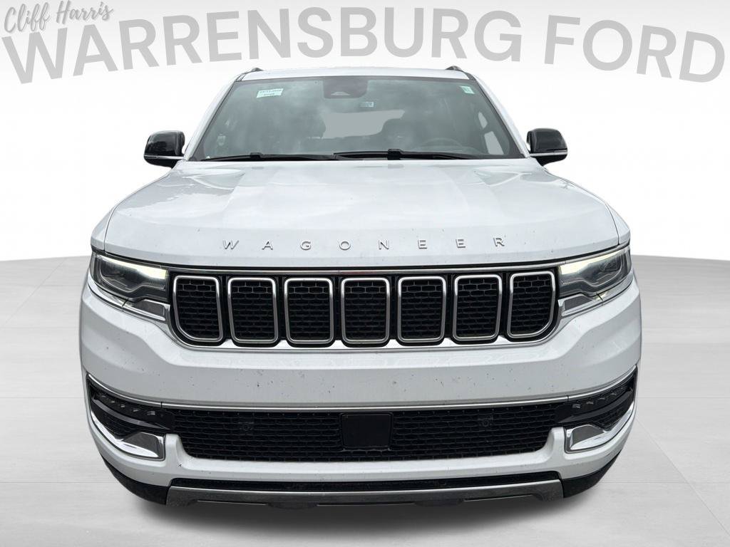 Used 2024 Jeep Wagoneer Series III AWD/4WD image 2