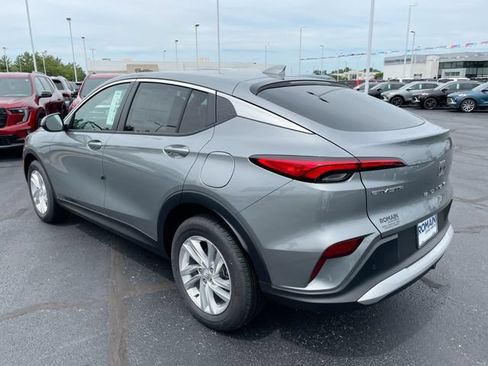 New 2026 Buick Envista Preferred FWD image 3