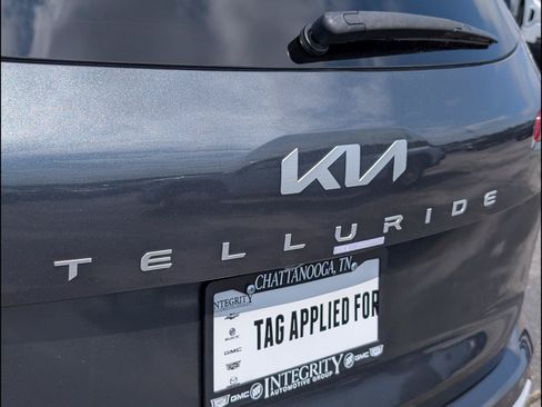 Used 2024 Kia Telluride S FWD image 23