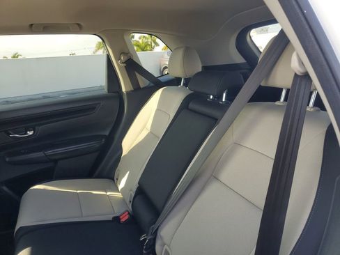 Used 2024 Honda CR-V EX image 12