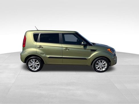 Used 2012 Kia Soul + image 6