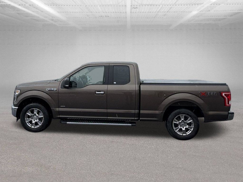 Used 2017 Ford F150 XLT w/ Equipment Group 302A Luxury RWD image 6