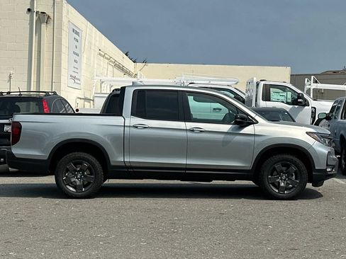 New 2026 Honda Ridgeline TrailSport image 2