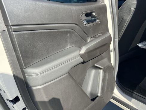 New 2026 GMC Canyon Elevation image 24