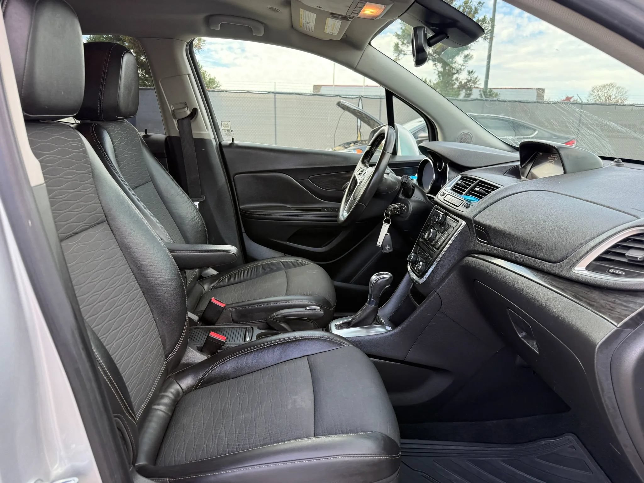 Used 2015 Buick Encore Convenience AWD/4WD image 18