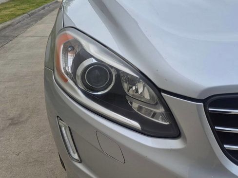 Used 2015 Volvo XC60 T5 Platinum image 10