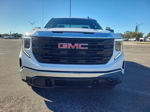New 2026 GMC Sierra 1500 Pro w/ Convenience Package image 3