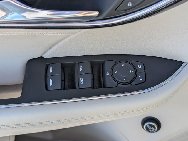 Used 2023 Buick Envision Preferred FWD image 16