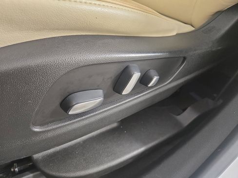 Used 2019 Cadillac XT5 Luxury image 29