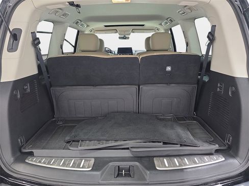 Certified 2023 INFINITI QX80 Premium Select w/ All-Season Package image 32