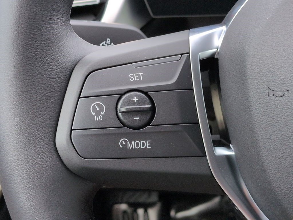 New 2027 BMW X1 xDrive28i AWD/4WD image 25