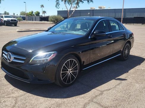 Used 2019 Mercedes-Benz C 300 Sedan image 4