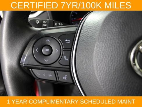 Used 2022 Toyota RAV4 XLE Premium AWD/4WD image 21