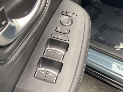 Certified 2026 Honda HR-V EX-L image 16