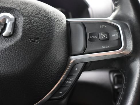 Used 2023 RAM 2500 Laramie AWD/4WD image 13