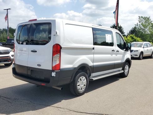 Certified 2025 Ford Transit 250 Low Roof w/ Exterior Upgrade Package RWD image 4