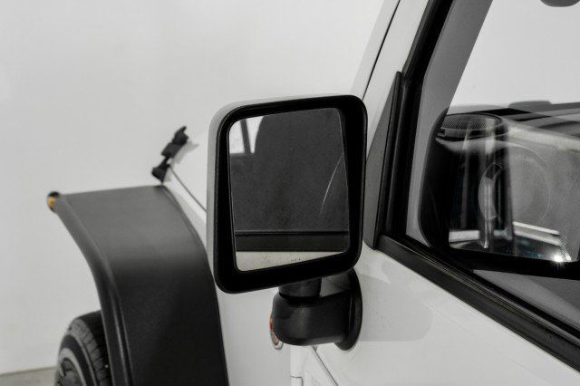 Used 2017 Jeep Wrangler Unlimited Sport AWD/4WD image 38
