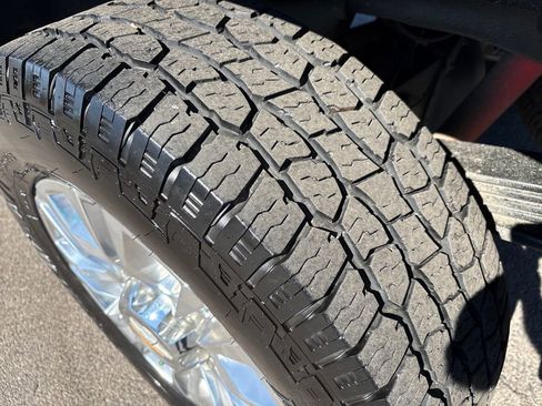 Used 2022 Chevrolet Silverado 2500 High Country w/ Z71 Off-Road Package image 65