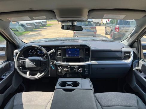 Used 2024 Ford F250 XLT image 15
