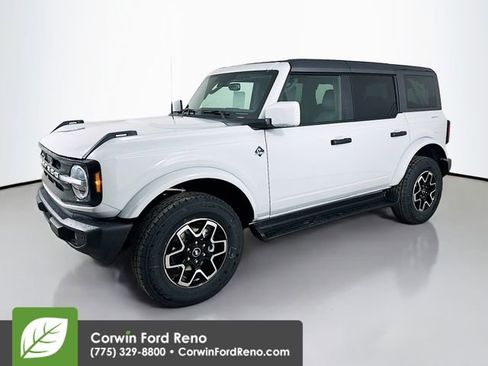 New 2026 Ford Bronco Outer Banks AWD/4WD image 3