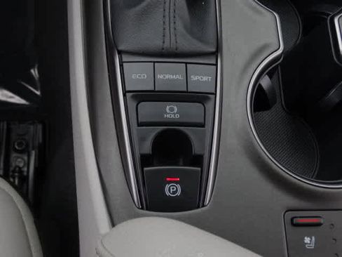 Certified 2024 Toyota Camry XSE image 33