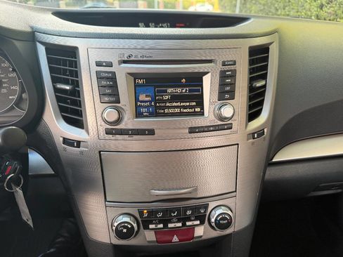 Used 2014 Subaru Outback 2.5i Premium image 31