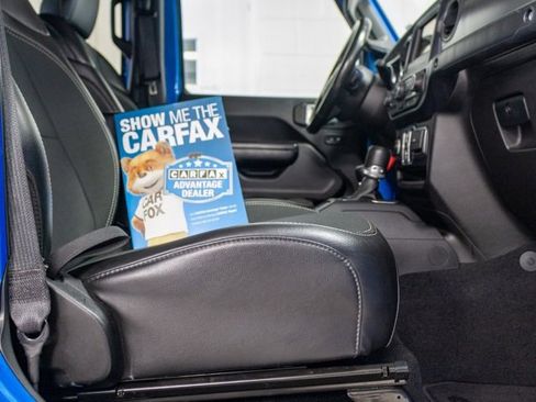 Used 2021 Jeep Gladiator Sport image 5