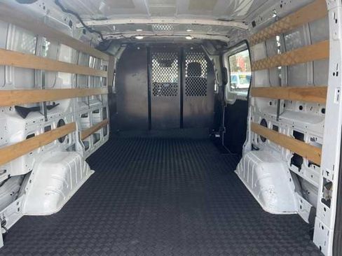 Used 2024 Ford Transit 250 Low Roof w/ Exterior Upgrade Package RWD image 13