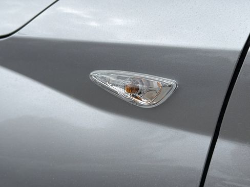 New 2026 Hyundai Venue SE FWD image 57