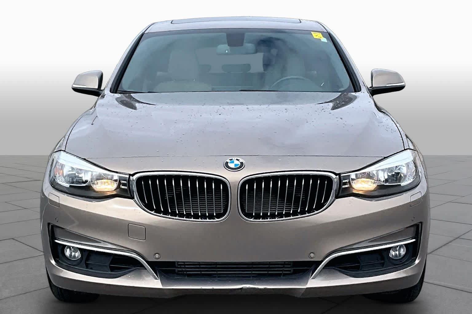 Used 2016 BMW 328i Gran Turismo xDrive AWD/4WD image 4