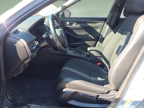 Used 2022 Honda Civic Sport image 11