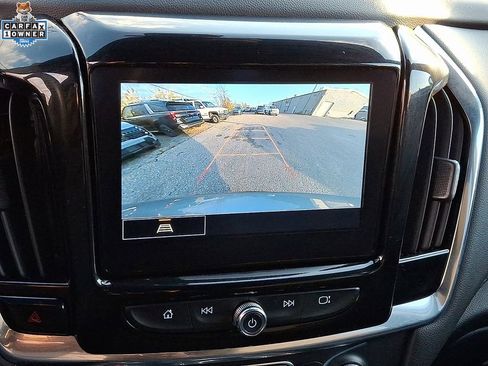 Used 2023 Chevrolet Traverse LT w/ Midnight/Sport Edition image 19
