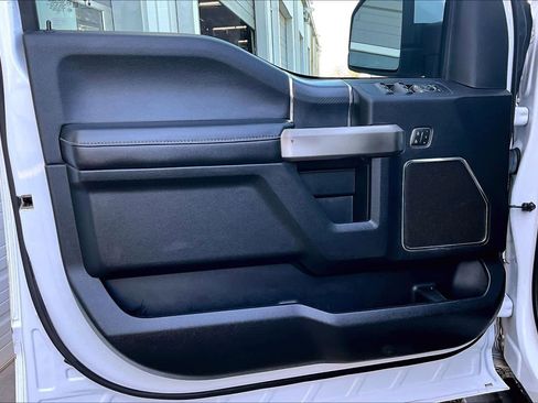 Used 2020 Ford F150 Lariat image 22