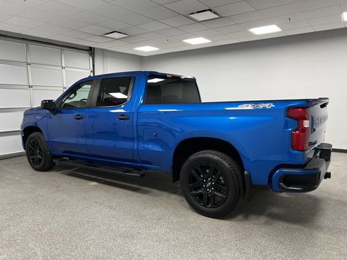 Used 2023 Chevrolet Silverado 1500 Custom w/ LPO, Dark Essentials Package image 9