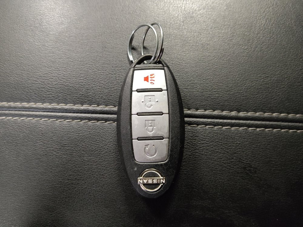 Used 2022 Nissan Pathfinder SV FWD image 32