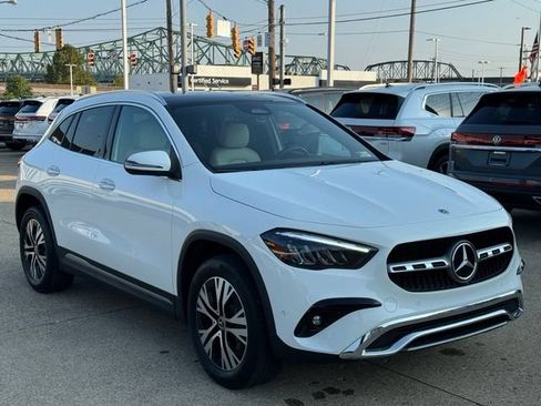 Used 2025 Mercedes-Benz GLA 250 4MATIC image 7