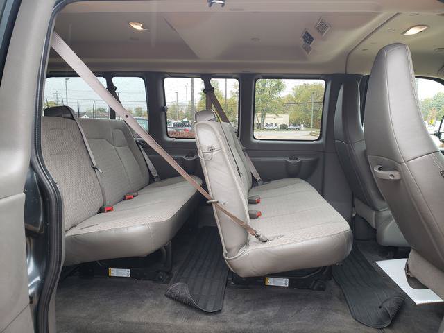 Used 2017 Chevrolet Express 2500 LS RWD image 14