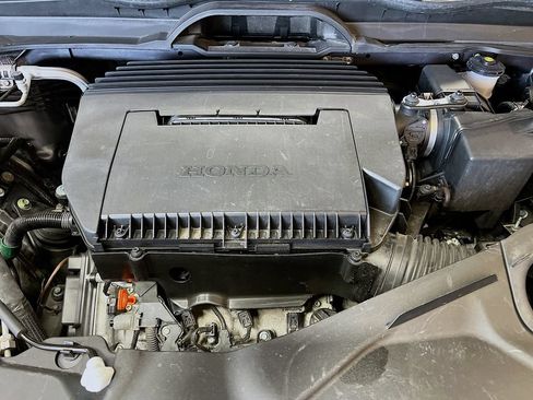 Used 2025 Honda Pilot EX-L image 30