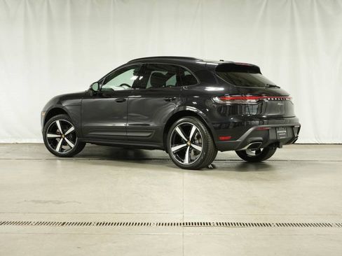 New 2025 Porsche Macan image 3