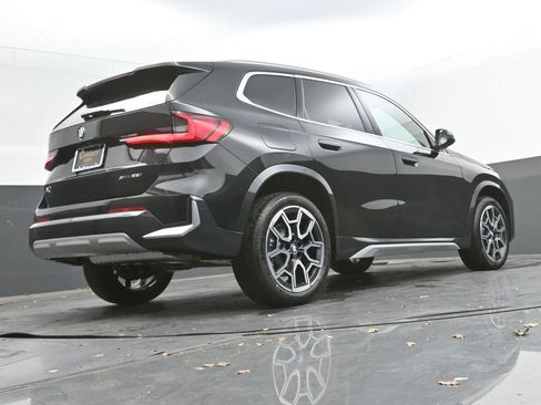 New 2026 BMW X1 xDrive28i w/ Convenience Package image 40