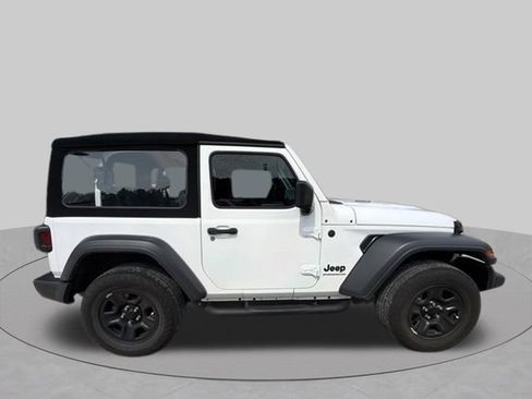 Used 2024 Jeep Wrangler Sport AWD/4WD image 2