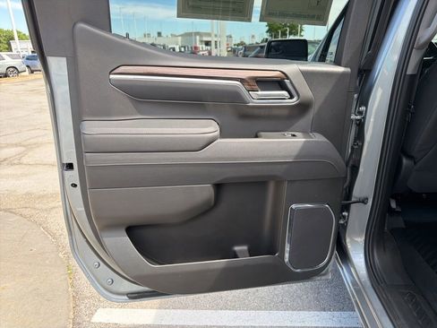 Used 2026 Chevrolet Silverado 1500 LT AWD/4WD image 18
