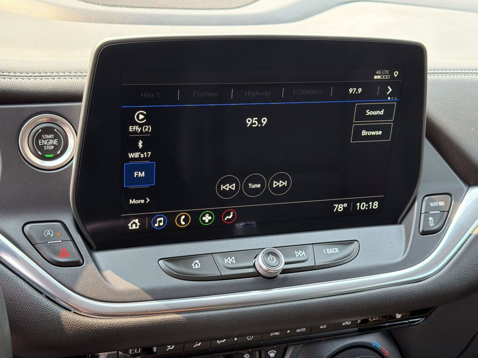 Used 2023 Chevrolet Blazer LT FWD image 20