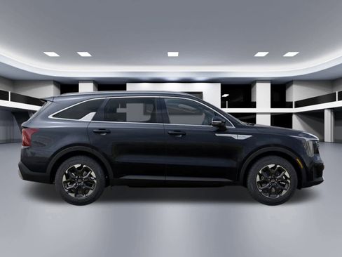 New 2025 Kia Sorento S image 7