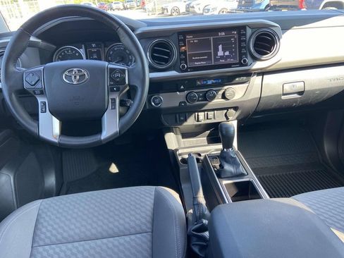 Used 2023 Toyota Tacoma SR5 RWD image 10