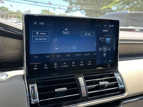 Used 2022 Lincoln Navigator Reserve AWD/4WD image 20