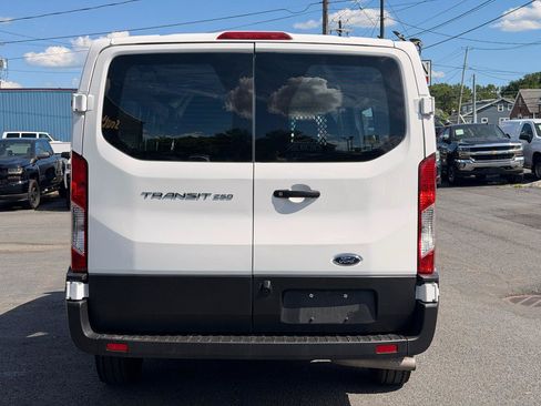 Used 2024 Ford Transit 250 Low Roof w/ Exterior Upgrade Package RWD image 6